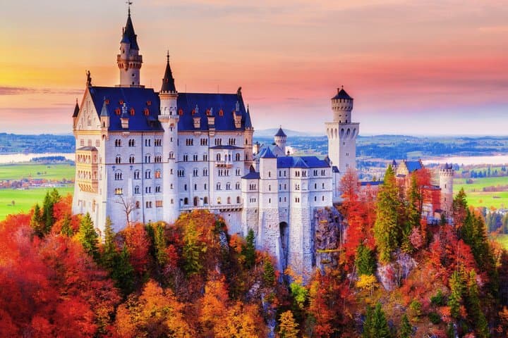 Private Day Trip from Salzburg to Neuschwanstein, Munich & Dachau