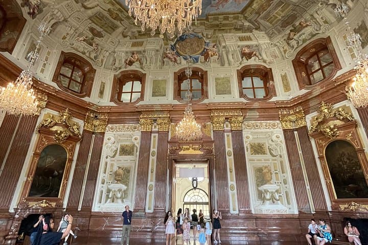 Klimt and Belvedere Palace Tour