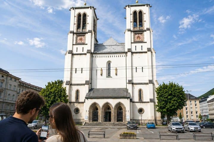 Salzburg Scavenger Hunt & Highlights Self-Guided Walking Tour
