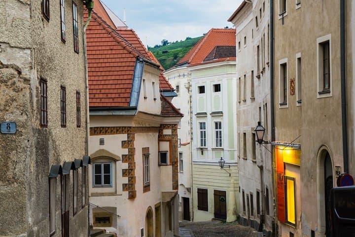 Discover Krems Old Town: Medieval Sights, Heritage & Wine Culture