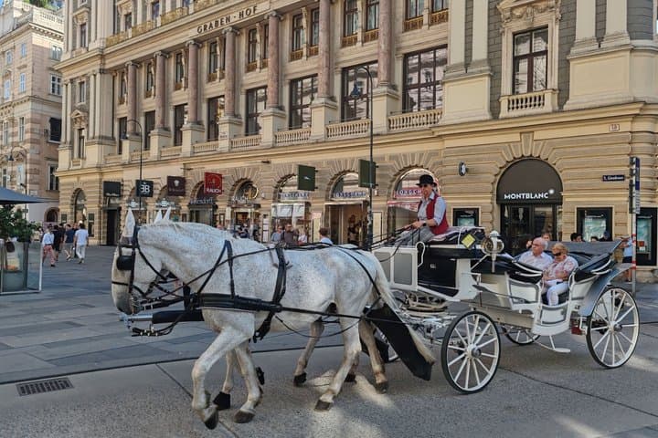 Private Transfer from Salzburg to Vienna