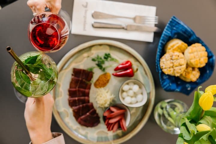 Vienna to Parndorf Outlet: Shopping, Shuttle & Wine Tasting