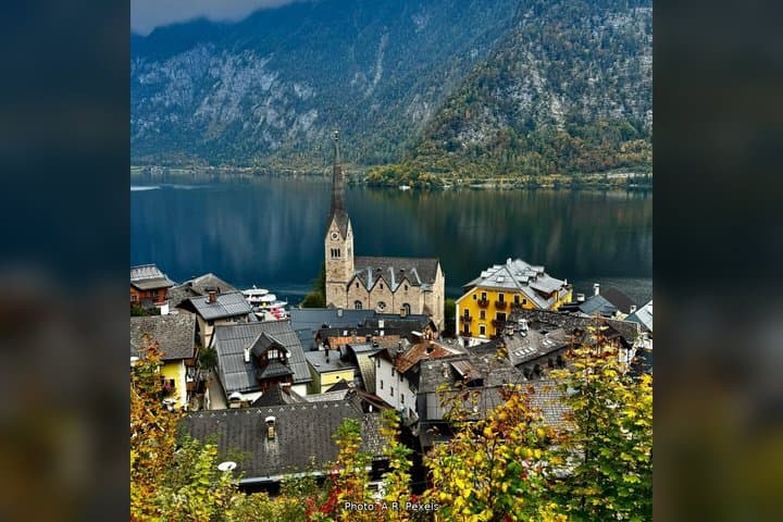 Hallstatt Highlights - Audio Guide and Self Guided Tour