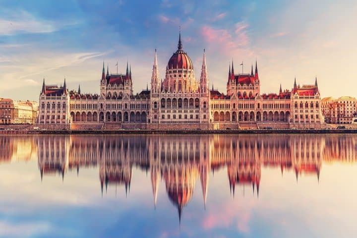 Full day trip from Vienna Bratislava and Budapest with a guide