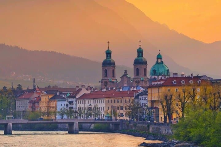 TOP Innsbruck: Private Guided Tour with Your Mobile