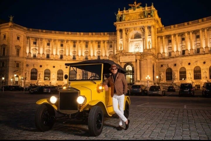 Vienna: Night Tour