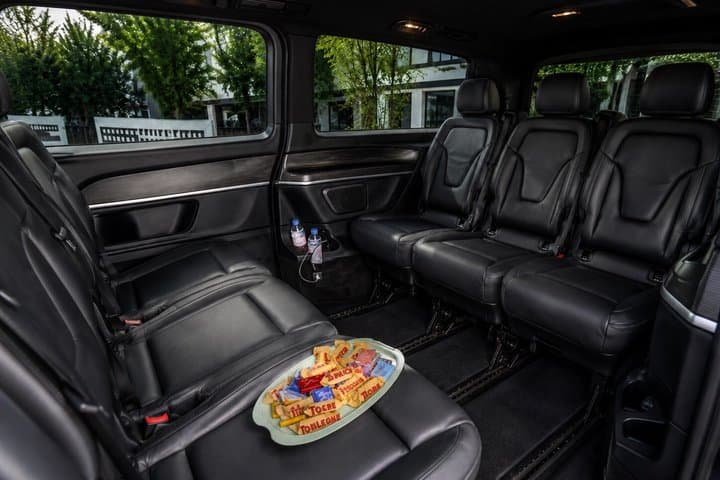 Ischgl to Zurich Airport Private Transfer with Ski Van Option