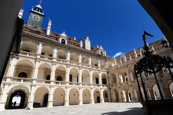 Graz Scavenger Hunt and Highlights Self Guided Walking Tour