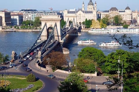 Small-Group Day Tour to Budapest from Vienna