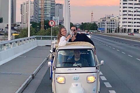Best of Vienna Tour in TUK TUK!