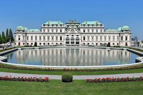 Best of Vienna Pass: Schönbrunn, Belvedere, Big Bus & Cruise