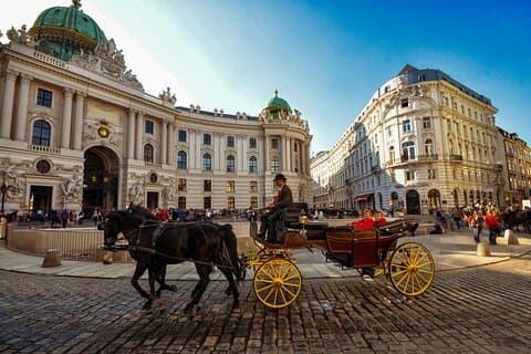 Royal Elegance A Photoshoot at Hofburg Palace