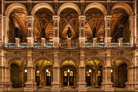 Imperial Elegance Private Tour