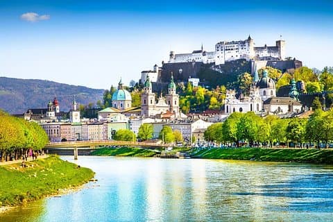 Salzburg Private Day Tour from Vienna: Mozart & Alpine Sights