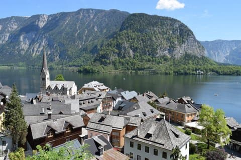 Salzburg City and Hallstatt Private Tour