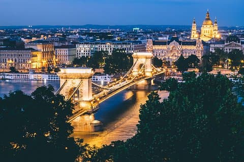 Private Transfer from Vienna to Budapest