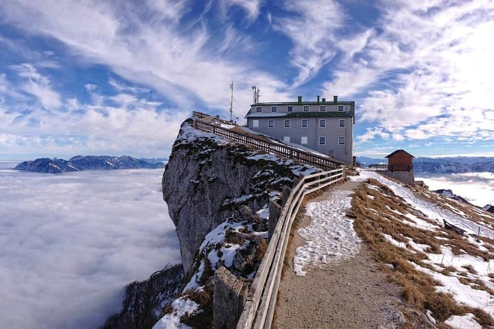 Private Tour: Austrian Lakes Day Trip from Salzburg
