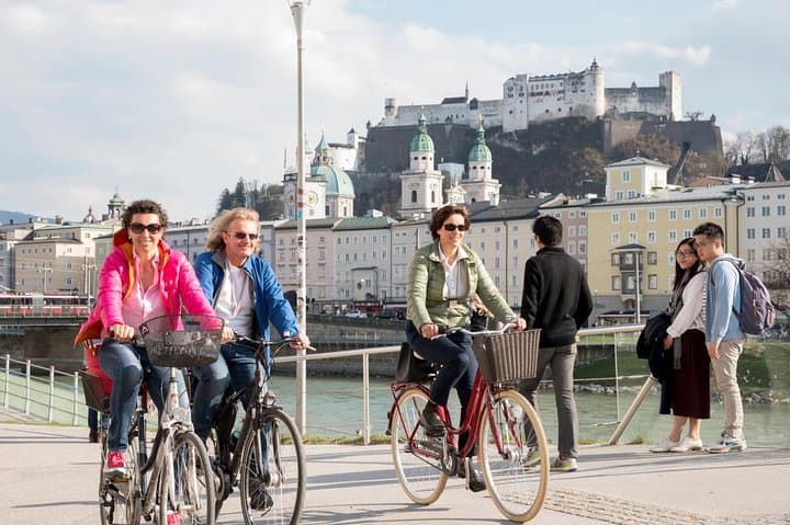 Discover Salzburg by bike: Fun and informative