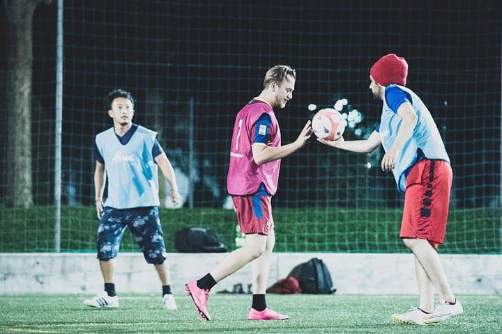 Play Football Friendly in Vienna