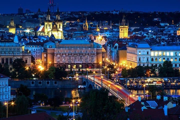 Salzburg to Prague Private One-Way Car or Van Transfer