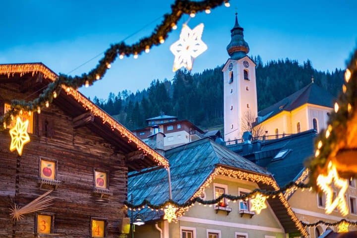 Salzburg Christmas Markets Day Trip from Vienna