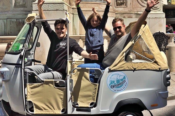 Best of Vienna Tour in TUK TUK!