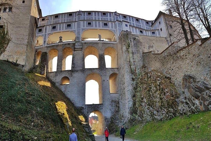 cloak bridge