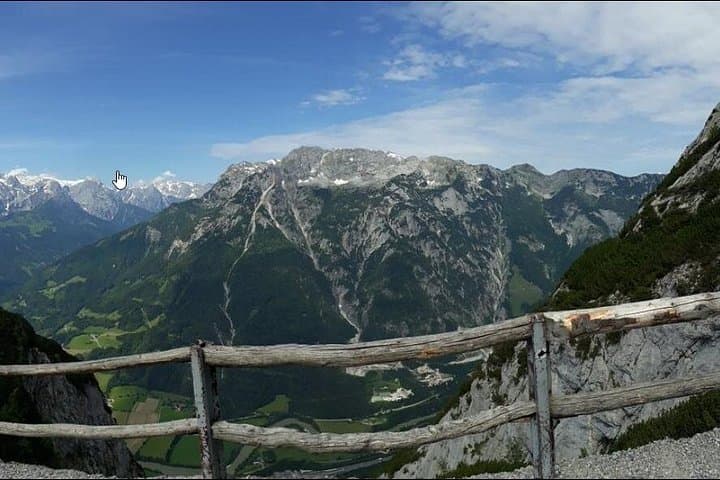 Werfen World's Largest Ice Caves and Golling Waterfalls Tour