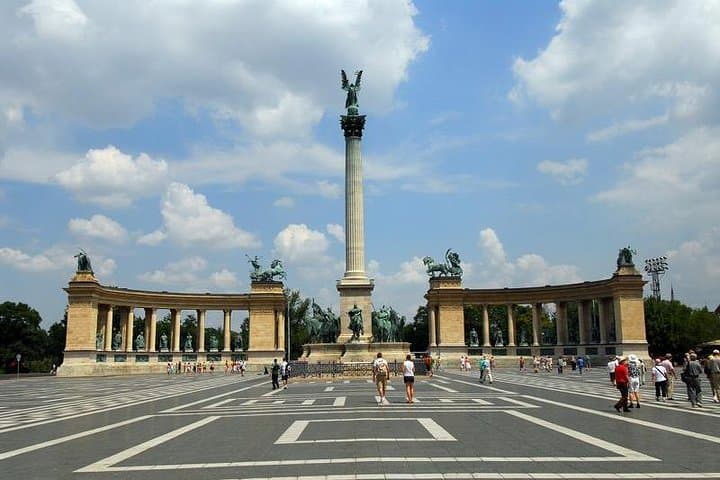 Budapest Private Day Trip from Vienna