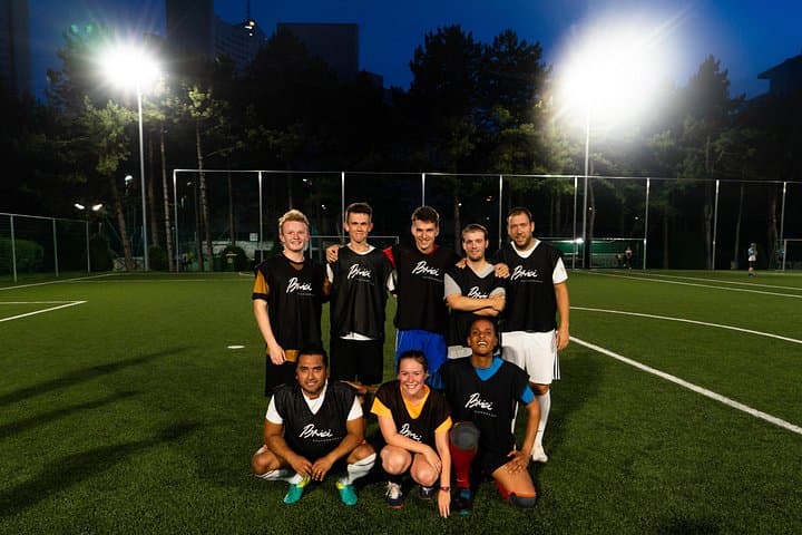 Play Football Friendly in Vienna