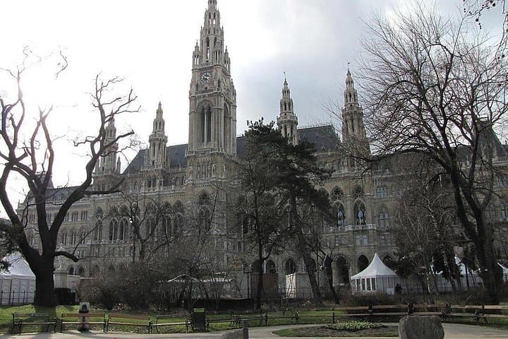Private Vienna Historical Landmarks Tour