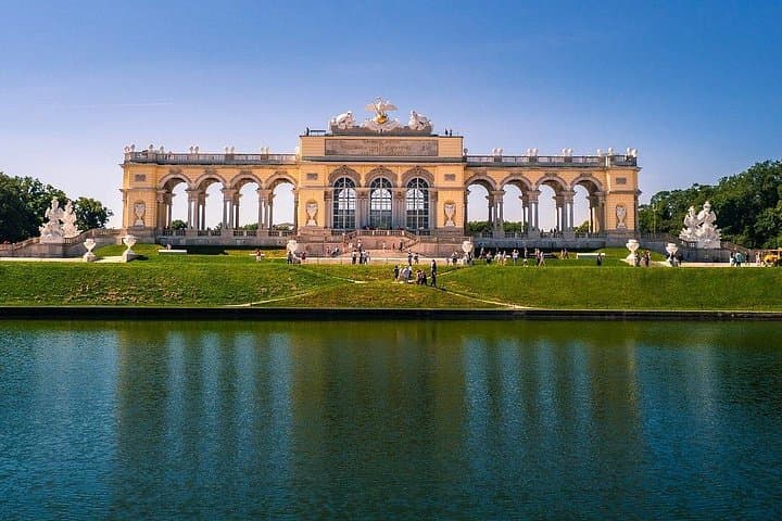 Private Vienna Historical Landmarks Tour