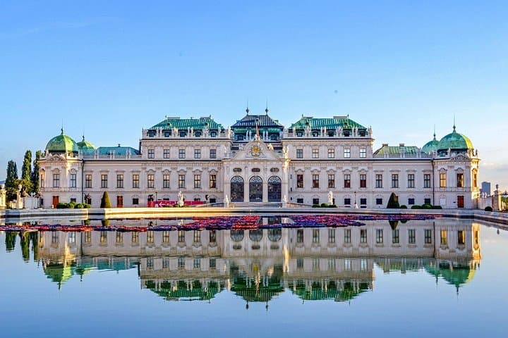 Explore Vienna in 60 minutes with a Local