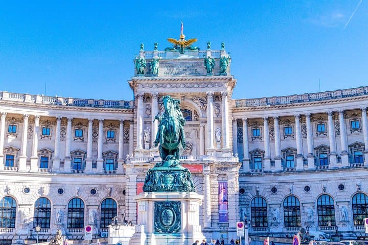 Discover Vienna’s most Photogenic Spots with a Local