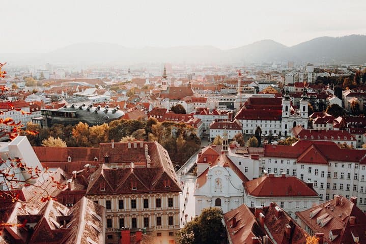Architectural Graz: Private Tour with a Local Expert