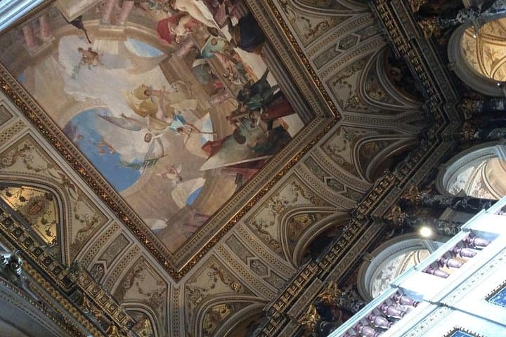 Private themed Tour of the Art History Museum (Kunsthistorisches Museum):"The Saviour, the Ruler, and Simply a Beauty: Women in Art"