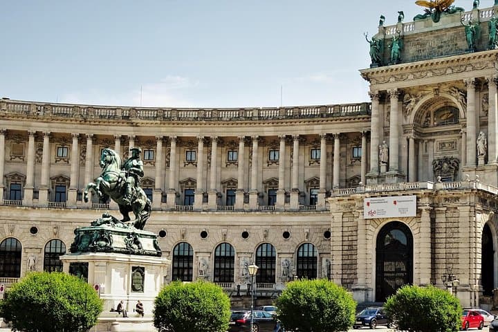 Hofburg & "Hitler Balcony", 1010 Vienna