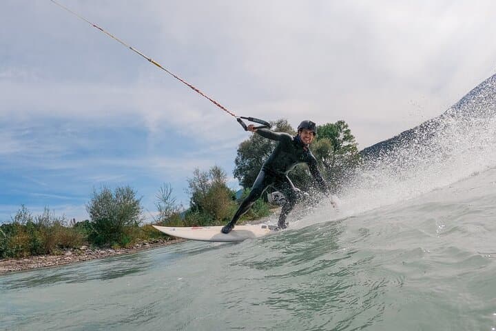 UP STREAM SURFING - The new way of surfing a river