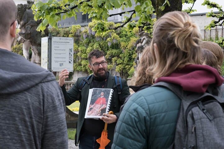 Salzburg Oldtown: Sightseeing Walking Tour with Licensed Local Guide