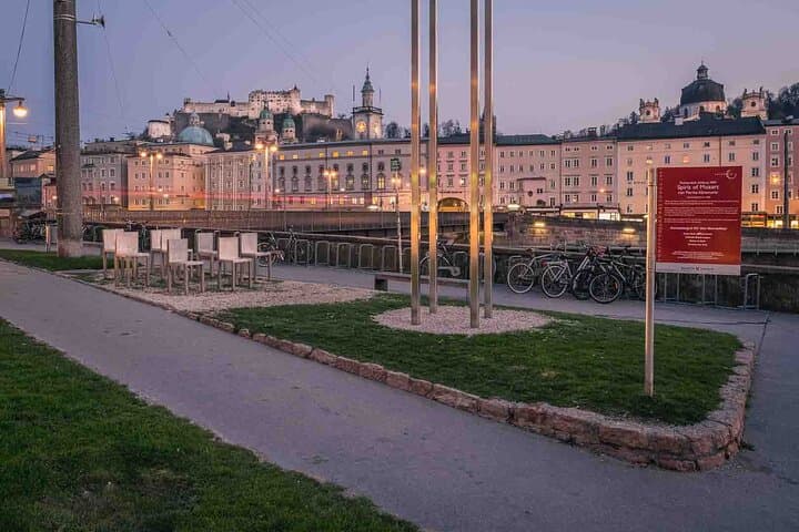 Salzburg Oldtown: Sightseeing Walking Tour with Licensed Local Guide
