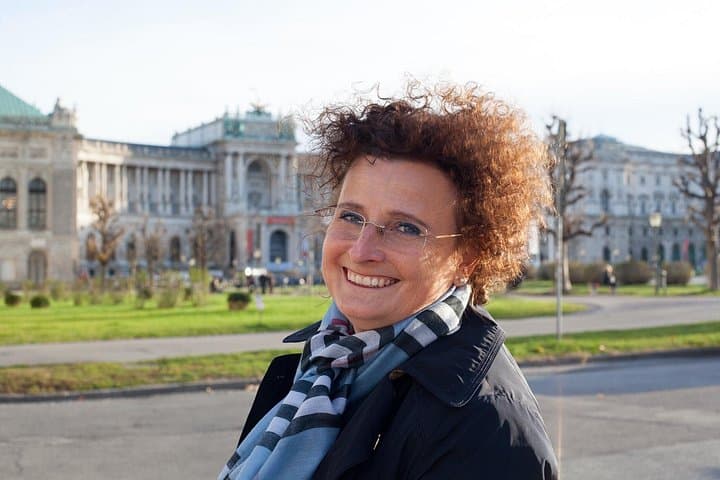 Private Unknown Sweet Viennese Tour with Tastings