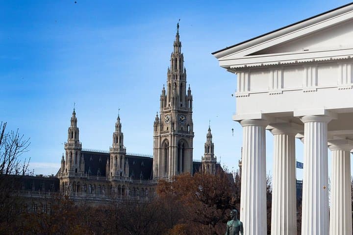 Private Unknown Sweet Viennese Tour with Tastings