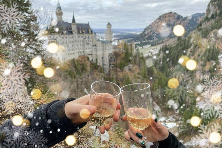 Honeymoon in Neuschwanstein