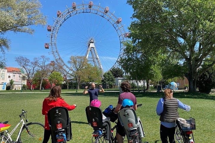 vor dem Wiener Riesenrad