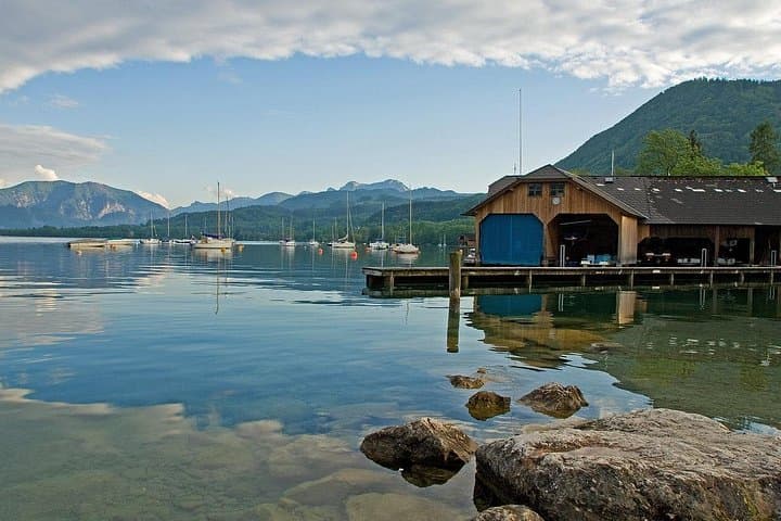 Full Private Day Trip from Vienna to Salzburg and Lakes Region