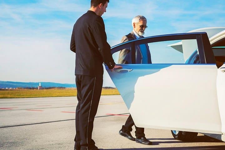 Private One way Transfer from Vienna to Bratislava