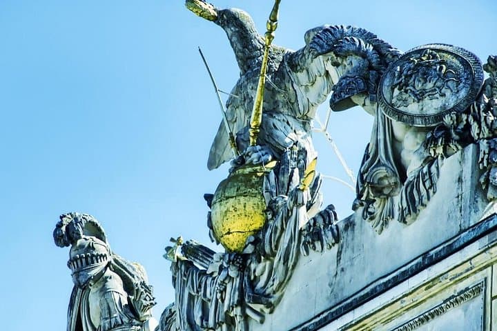 Schoenbrunn Palace Private Walking Tour in Vienna