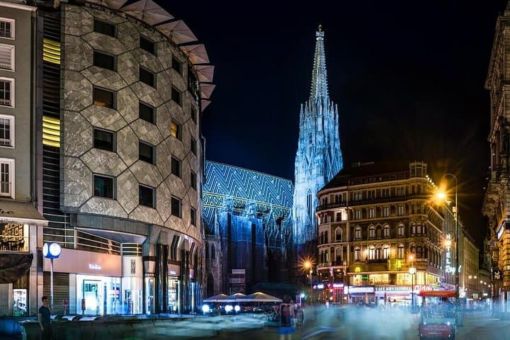 Private Transfer from Vienna to Budapest