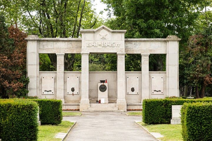Vienna Central Cemetery Walking Tour with Transfers