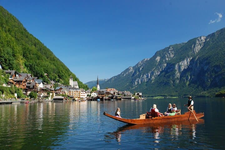 Hallstatt Lake